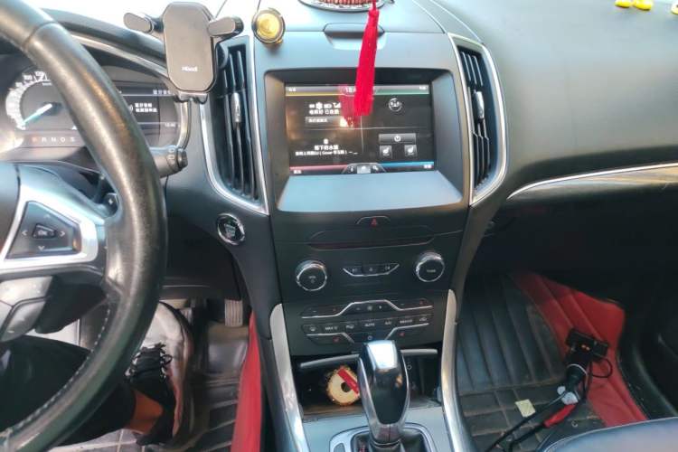 Used Ford Edge 2015 2.0T GTDi 4x4 High-Grade Model Audio And AC Panel