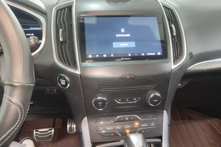 Used Ford Edge 2015 2.0T GTDi 4x4 High-Grade Model Audio And AC Panel