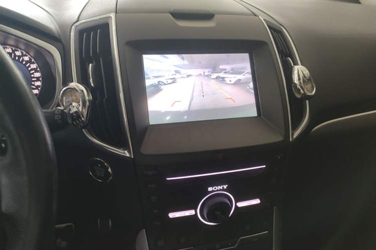 Used Ford Edge 2015 2.0T GTDi Four-Wheel Drive Prestige Model Audio And AC Panel