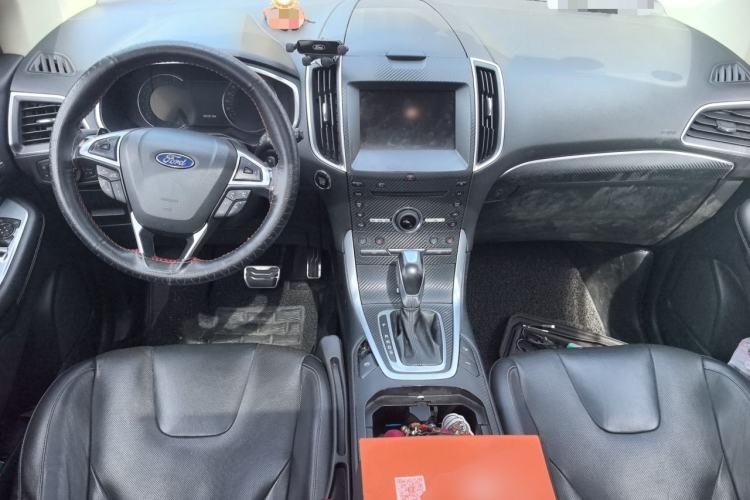 Used Ford Edge 2015 2.7T GTDi 4x4 Prestige 7-Seater Center Console