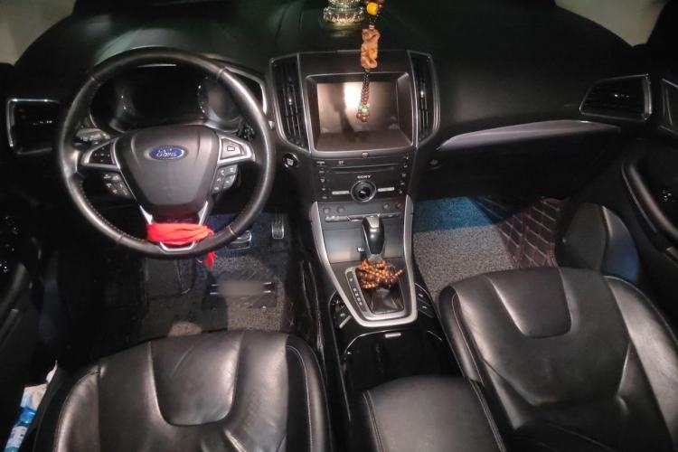 Used Ford Edge 2015 2.7T GTDi 4x4 Prestige 7-Seater Center Console