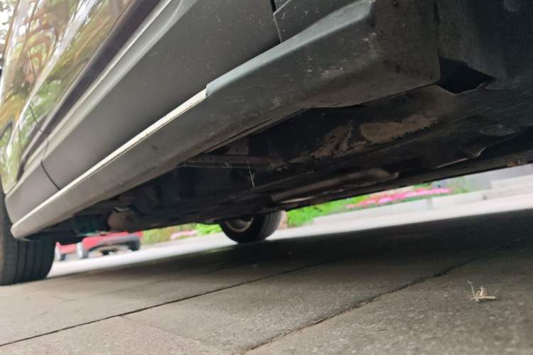 Used Ford Edge 2015 2.0T GTDi 4x4 High-Grade Model Chassis Front Right