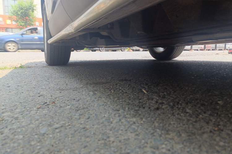 Used Ford Edge 2015 2.0T GTDi Two-Wheel-Drive Elite Edition Chassis Front Right