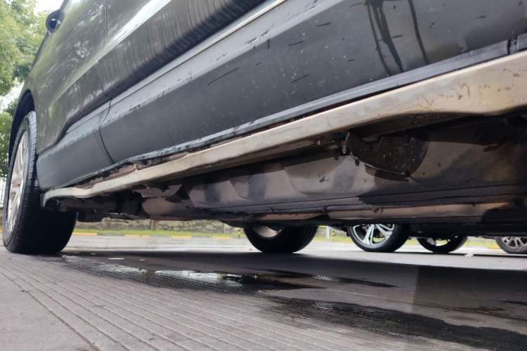 Used Ford Edge 2015 2.0T GTDi 4x4 High-Grade Model Chassis Front Right