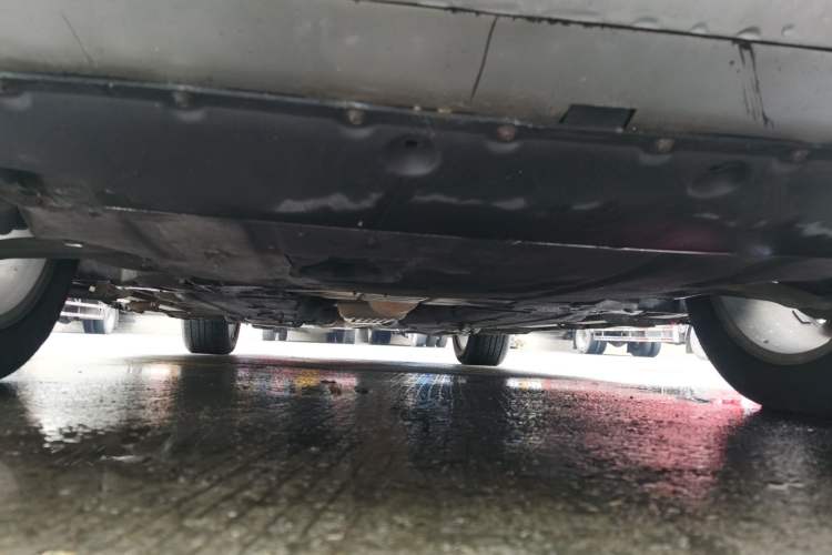 Used Ford Edge 2015 2.0T GTDi 4x4 High-Grade Model Chassis Front
