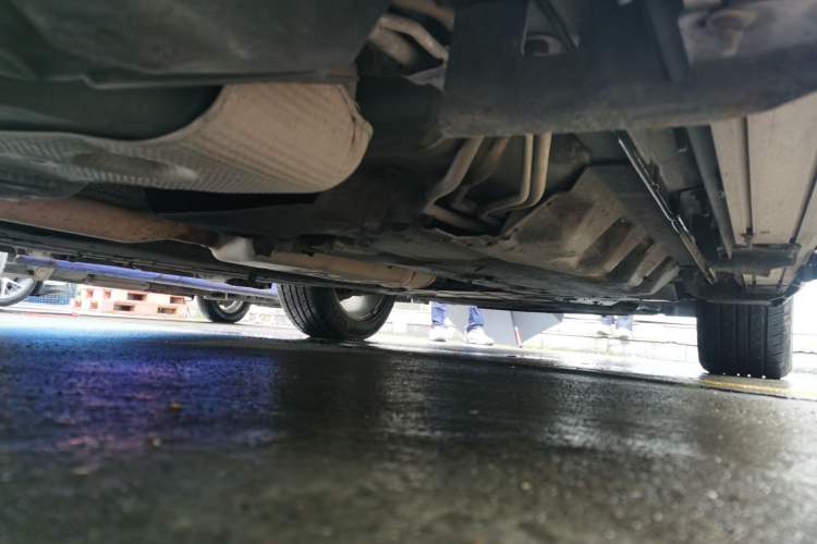 Used Ford Edge 2015 2.0T GTDi 4x4 High-Grade Model Chassis Rear Right