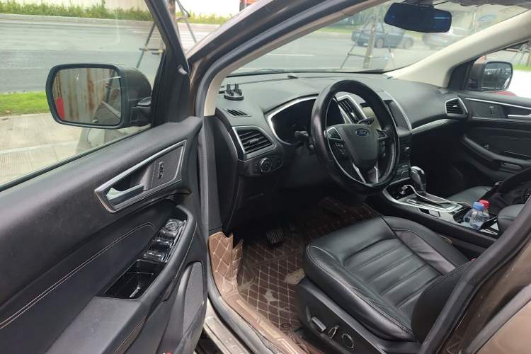 Used Ford Edge 2015 2.0T GTDi Two-Wheel-Drive High-Line Version Driver Seat