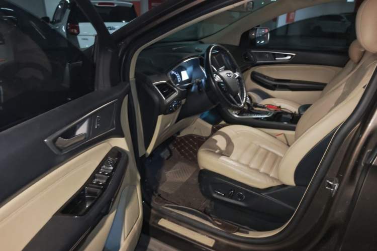Used Ford Edge 2015 2.0T GTDi 4x4 High-Grade Model Driver Seat