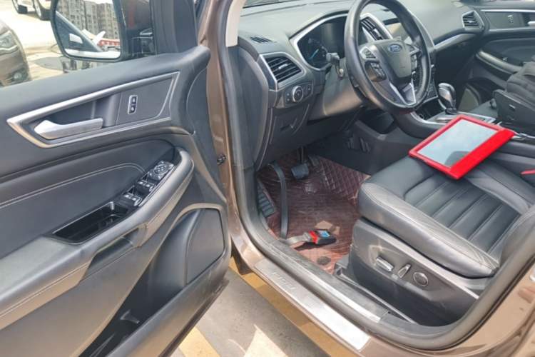 Used Ford Edge 2015 2.0T GTDi Two-Wheel-Drive High-Line Version Driver Seat