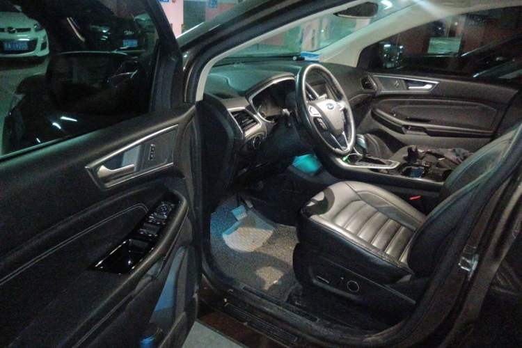 Used Ford Edge 2015 2.0T GTDi Two-Wheel-Drive High-Line Version Driver Seat