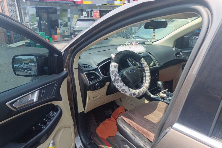 Used Ford Edge 2015 2.0T GTDi Two-Wheel-Drive Elite Edition Driver Seat
