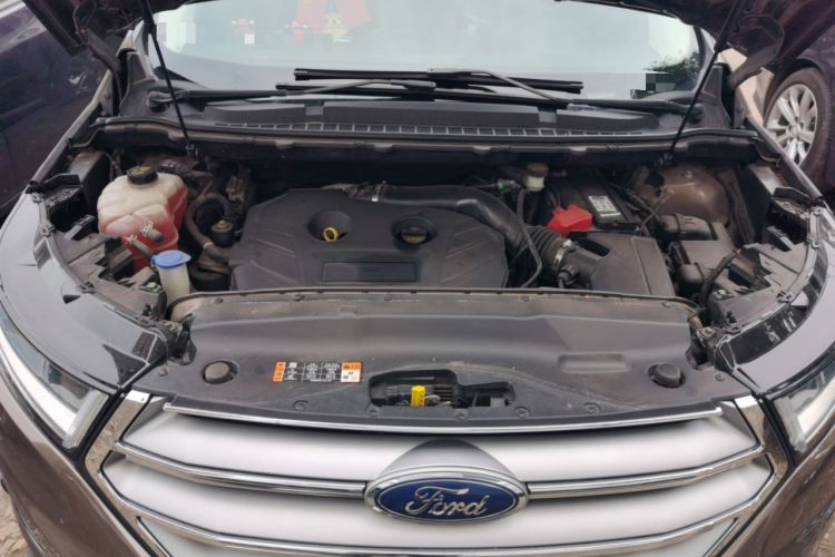 Used Ford Edge 2015 2.0T GTDi Four-Wheel Drive Prestige Model Engine Bay