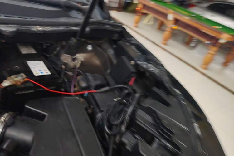 Used Ford Edge 2015 2.0T GTDi 4x4 High-Grade Model Engine Bay Left