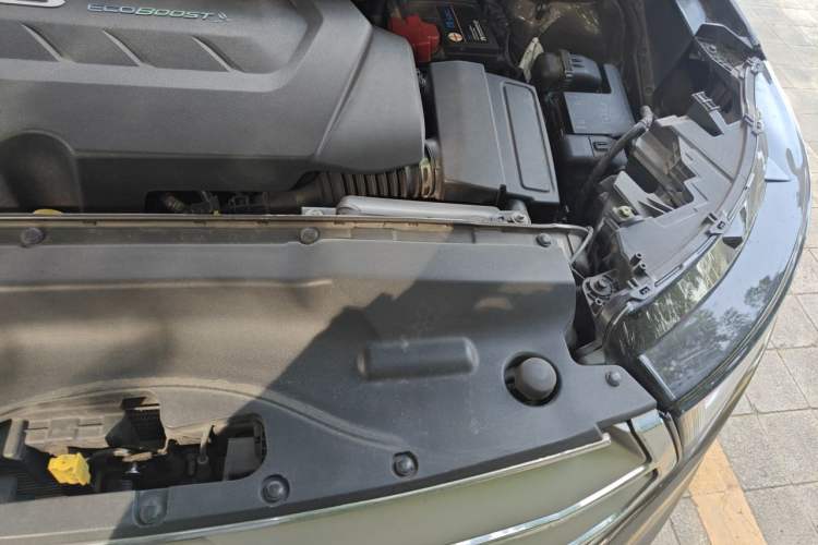 Used Ford Edge 2015 2.7T GTDi 4x4 Prestige 7-Seater Engine Bay Left