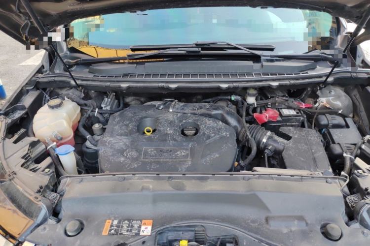 Used Ford Edge 2015 2.0T GTDi 4x4 High-Grade Model Engine Bay