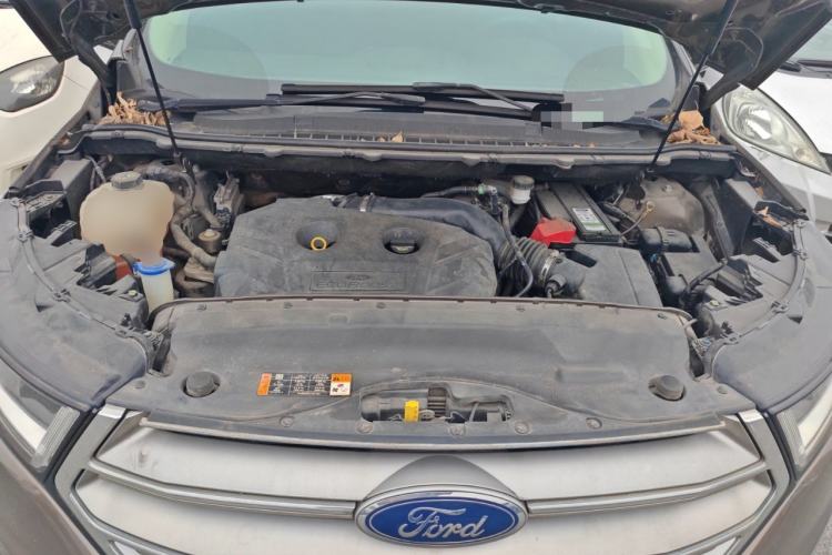 Used Ford Edge 2015 2.0T GTDi Four-Wheel Drive Prestige Model Engine Bay