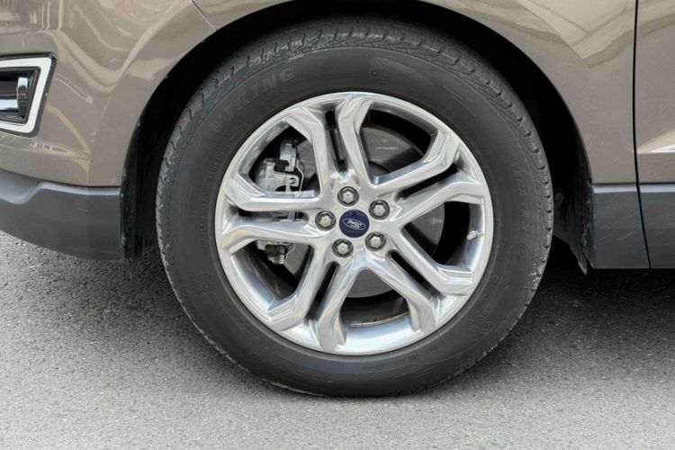 Used Ford Edge 2015 2.0T GTDi Two-Wheel-Drive High-Line Version Exterior 2