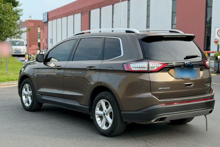 Used Ford Edge 2015 2.0T GTDi Two-Wheel-Drive Elite Edition Exterior 4