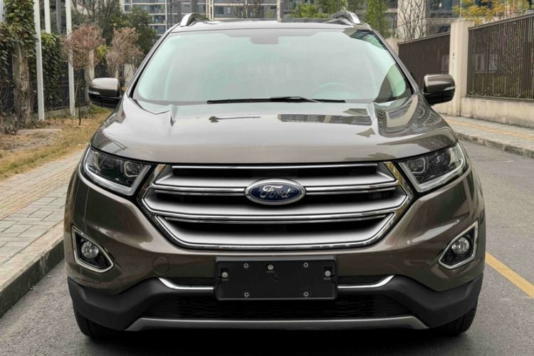 Used Ford Edge 2015 2.0T GTDi Two-Wheel-Drive High-Line Version Exterior 5
