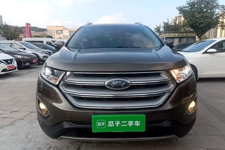Used Ford Edge 2015 2.0T GTDi Two-Wheel-Drive Elite Edition Front