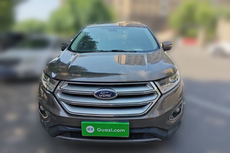 Used Ford Edge 2015 2.0T GTDi Two-Wheel-Drive Platinum Edition Front