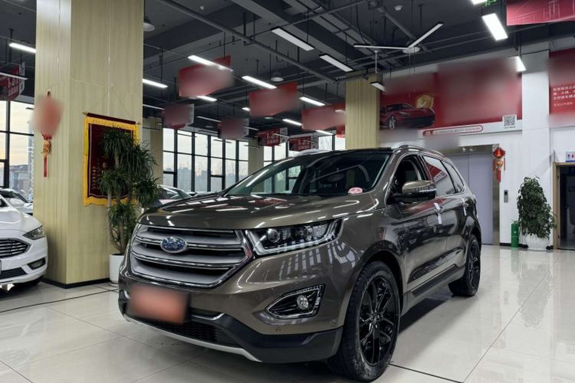 Used Ford Edge 2015 2.0T GTDi Four-Wheel Drive Prestige Model Front Left 45 Deg
