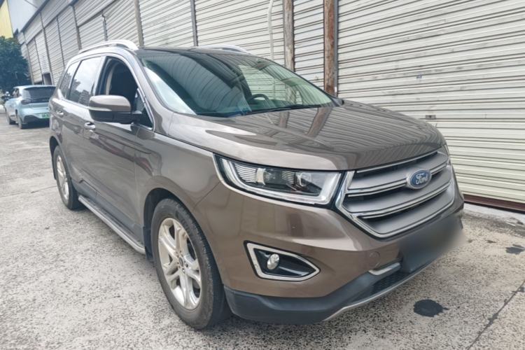 Used Ford Edge 2015 2.0T GTDi Two-Wheel-Drive High-Line Version Front Right 45 Deg