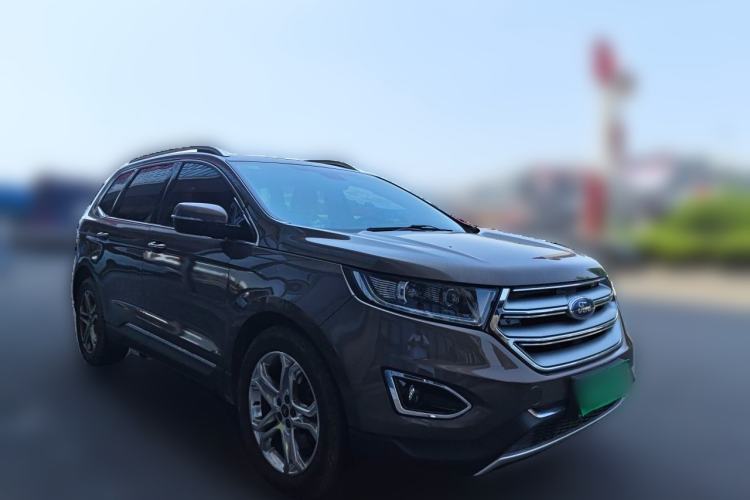 Used Ford Edge 2015 2.0T GTDi 4x4 High-Grade Model Front Right 45 Deg