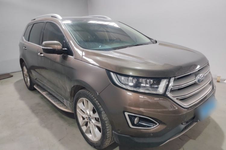 Used Ford Edge 2015 2.0T GTDi Four-Wheel Drive Prestige Model Front Right 45 Deg