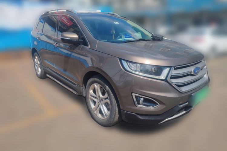 Used Ford Edge 2015 2.0T GTDi 4x4 High-Grade Model Front Right 45 Deg