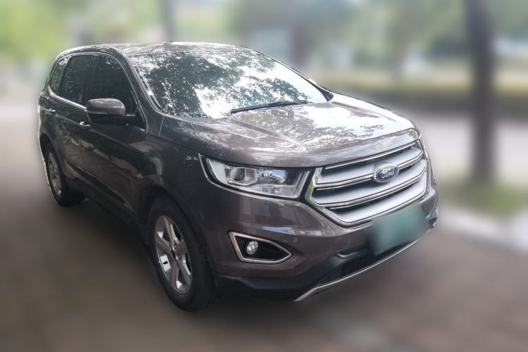 Used Ford Edge 2015 2.0T GTDi Two-Wheel-Drive Elite Edition Front Right 45 Deg