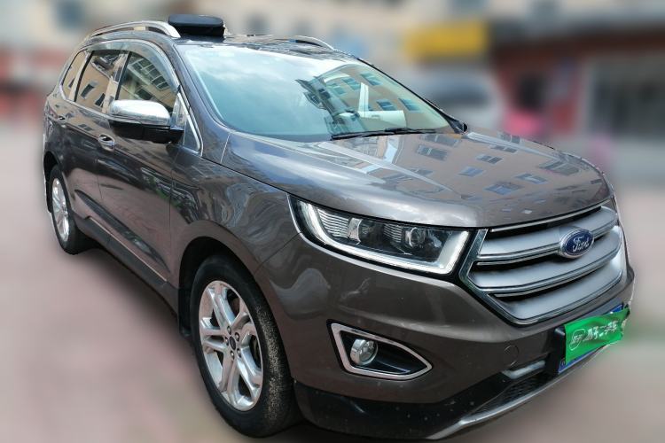 Used Ford Edge 2015 2.0T GTDi Two-Wheel-Drive High-Line Version Front Right 45 Deg