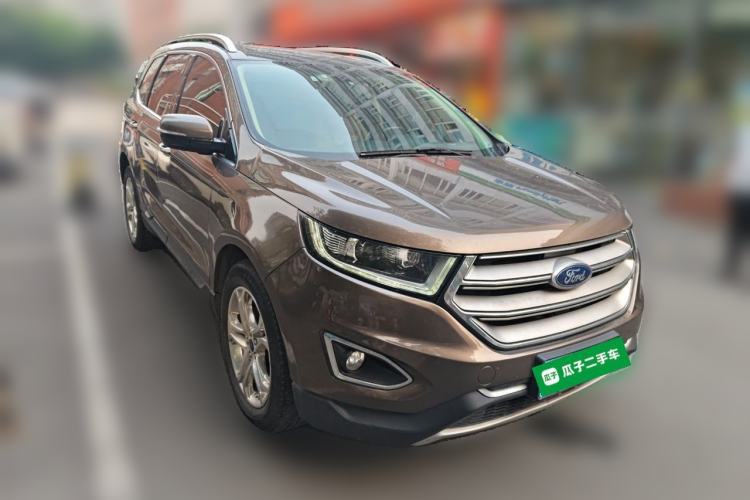 Used Ford Edge 2015 2.0T GTDi Two-Wheel-Drive High-Line Version Front Right 45 Deg