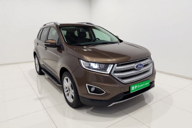Used Ford Edge 2015 2.0T GTDi 4x4 High-Grade Model Front Right 45 Deg