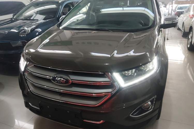 Used Ford Edge 2015 2.0T GTDi 4x4 High-Grade Model Front