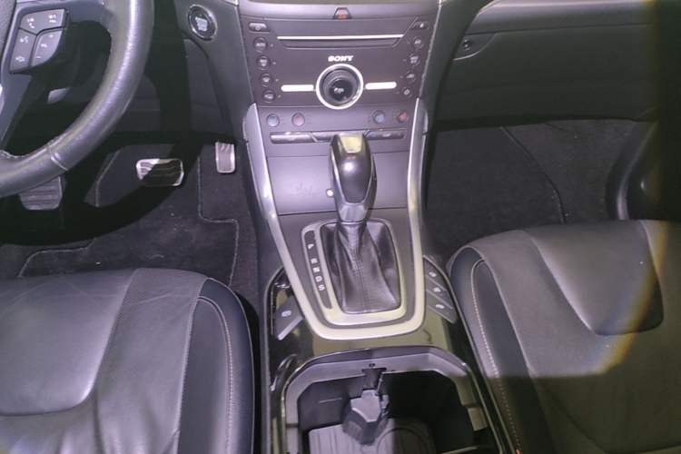 Used Ford Edge 2015 2.0T GTDi Four-Wheel Drive Prestige Model Gear Lever
