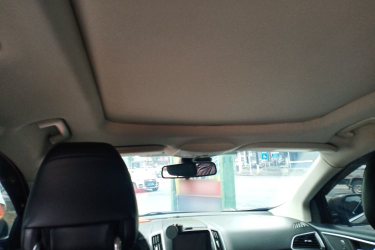 Used Ford Edge 2015 2.0T GTDi 4x4 High-Grade Model Headliner