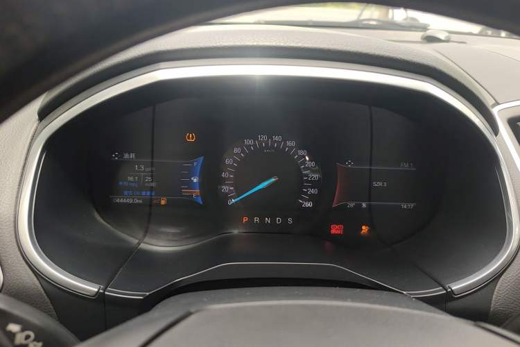 Used Ford Edge 2015 2.0T GTDi Two-Wheel-Drive High-Line Version Instrument Cluster