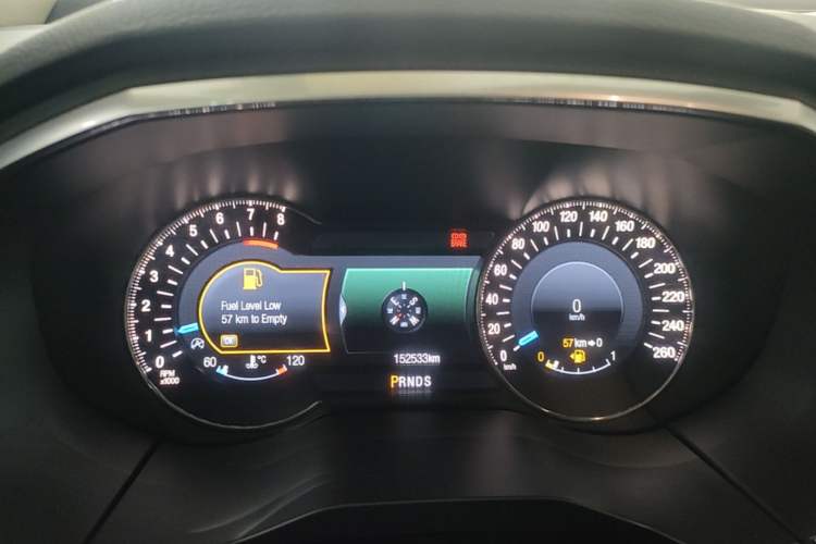 Used Ford Edge 2015 2.0T GTDi Four-Wheel Drive Prestige Model Instrument Cluster