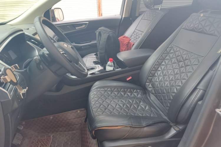 Used Ford Edge 2015 2.0T GTDi Two-Wheel-Drive High-Line Version Left Front Seat