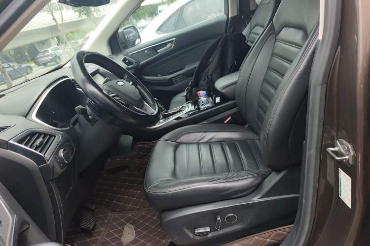 Used Ford Edge 2015 2.0T GTDi Two-Wheel-Drive High-Line Version Left Front Seat