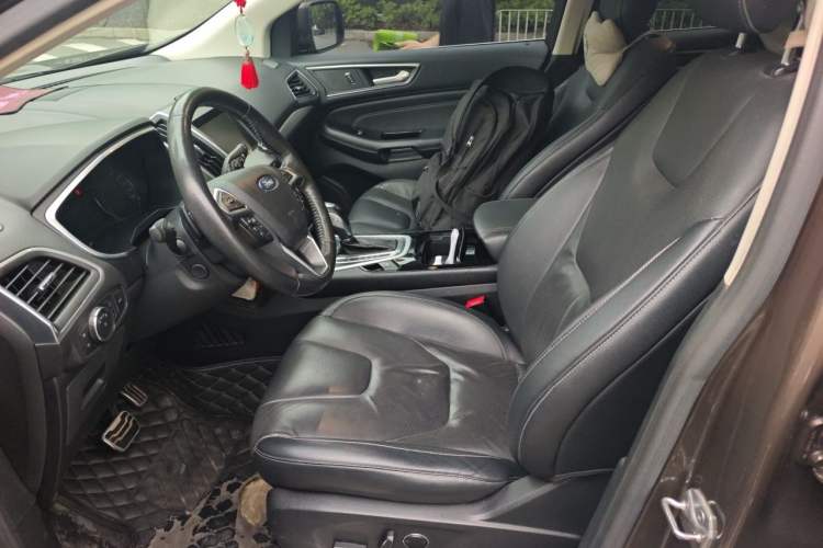 Used Ford Edge 2015 2.0T GTDi Four-Wheel Drive Prestige Model Left Front Seat