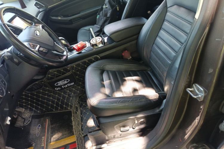 Used Ford Edge 2015 2.0T GTDi 4x4 High-Grade Model Left Front Seat