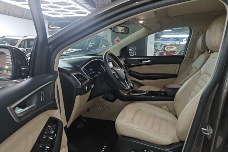 Used Ford Edge 2015 2.0T GTDi 4x4 High-Grade Model Left Front Seat