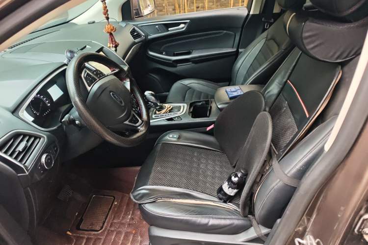 Used Ford Edge 2015 2.0T GTDi 4x4 High-Grade Model Left Front Seat
