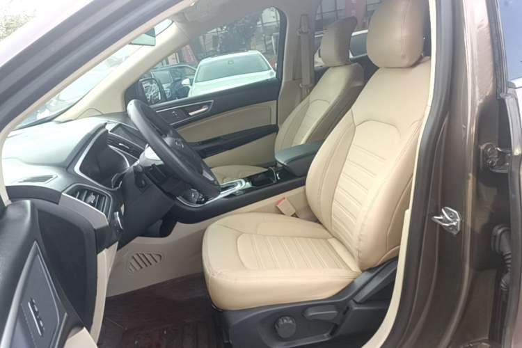 Used Ford Edge 2015 2.0T GTDi Two-Wheel-Drive Elite Edition Left Front Seat