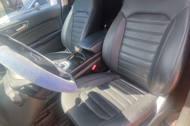 Used Ford Edge 2015 2.0T GTDi 4x4 High-Grade Model Left Front Seat