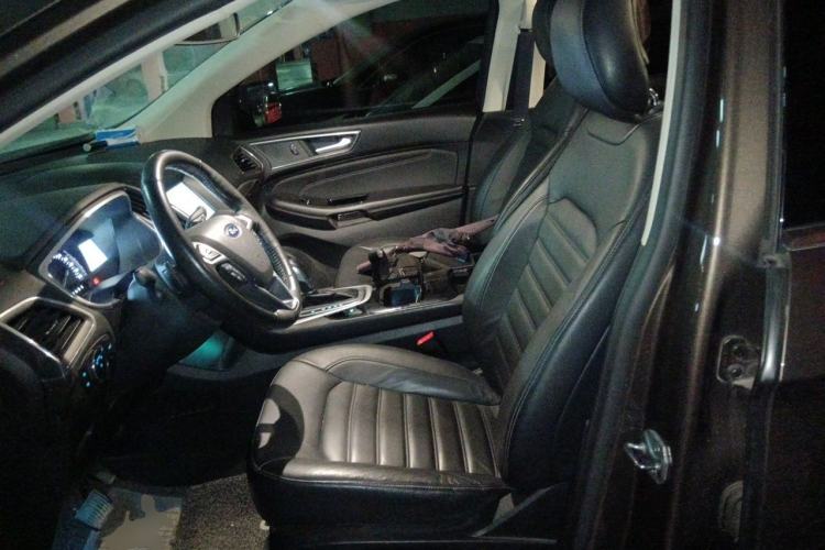 Used Ford Edge 2015 2.0T GTDi Two-Wheel-Drive High-Line Version Left Front Seat