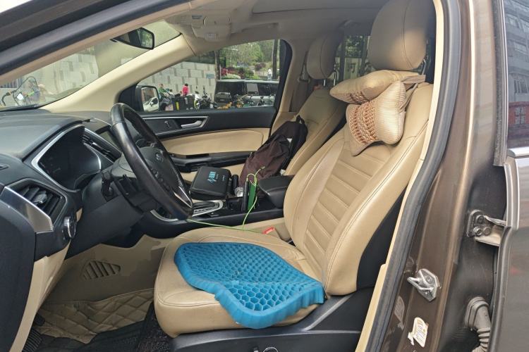 Used Ford Edge 2015 2.0T GTDi Two-Wheel-Drive High-Line Version Left Front Seat