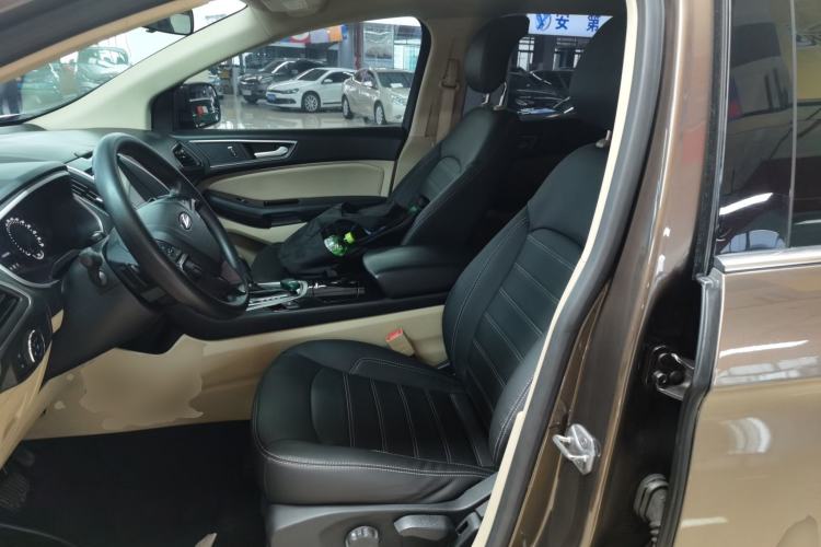 Used Ford Edge 2015 2.0T GTDi Two-Wheel-Drive Elite Edition Left Front Seat